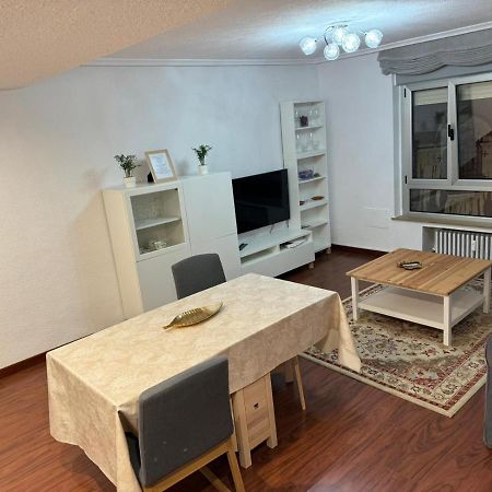 Apartamento Piso Nuevo Centro Doctor Casal Oviedo Exterior foto
