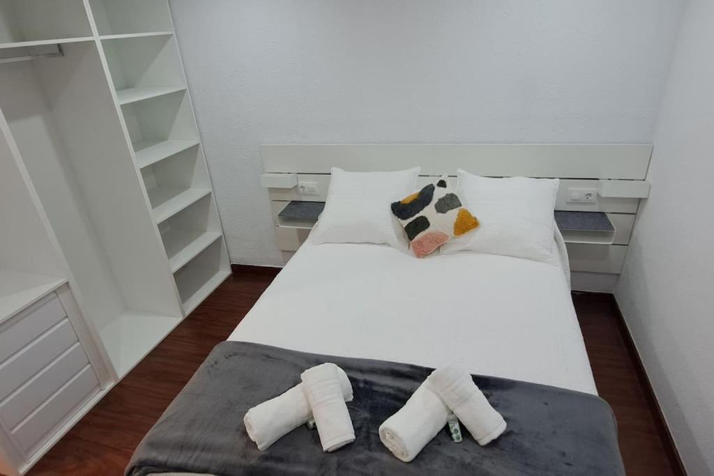 Apartamento Piso Nuevo Centro Doctor Casal Oviedo Exterior foto